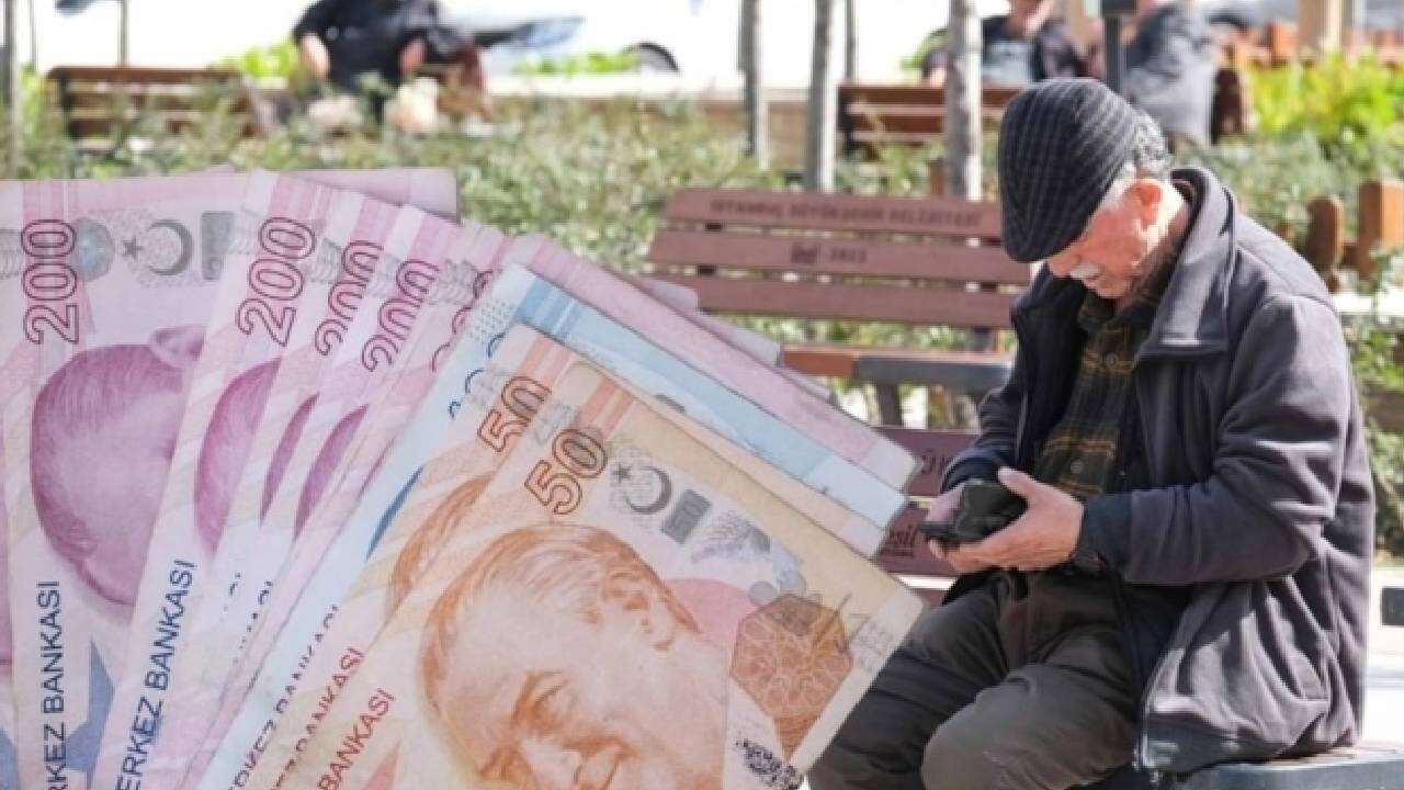 SSK ve Bağ-Kurluya Ekim ayı müjdesi: Emeklilerin hesabına koşulsuz 32 bin TL yatacak, başvurular başladı! 8